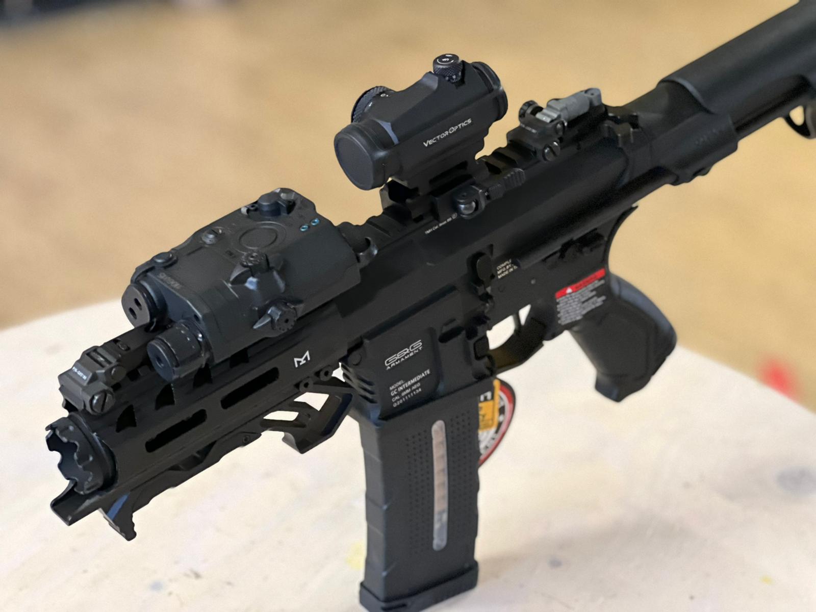G&G ARP 556 SAEG Airsoft kompl. Set